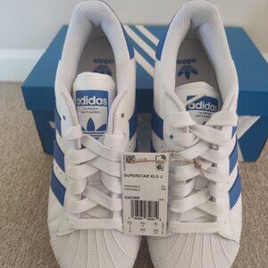 ADIDAS Women's Superstar Size 7 Brand New in Box